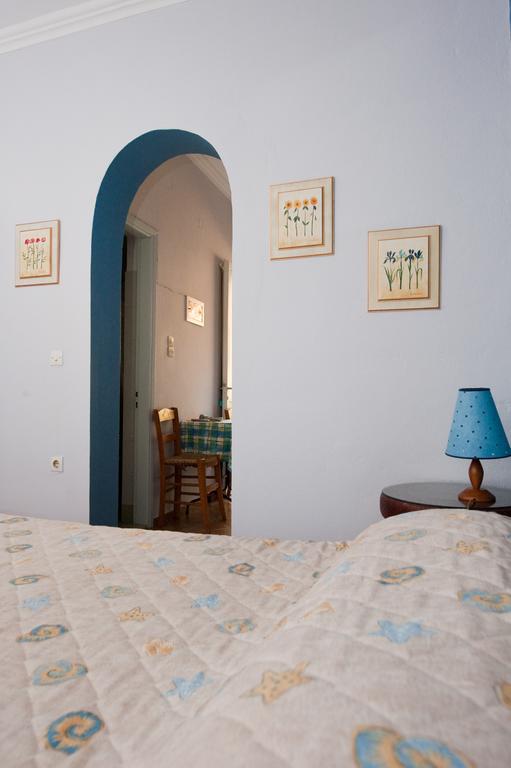 Zorbas Apartments Volissos Quarto foto